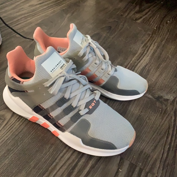 EQT pink grey and white adidas, size 8 - Picture 4 of 5